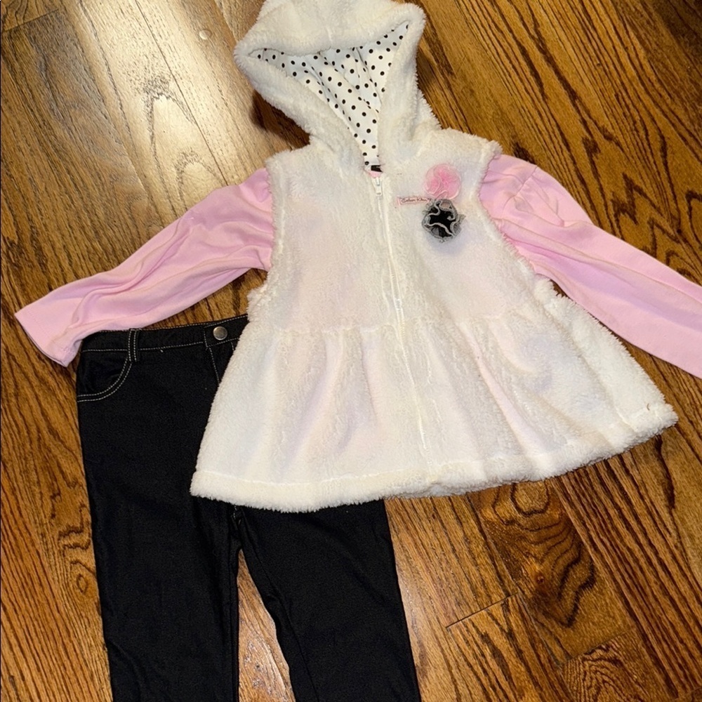 Calvin Klein 3 piece set: jeans, long sleeve tshirt and vest size 4T NWT